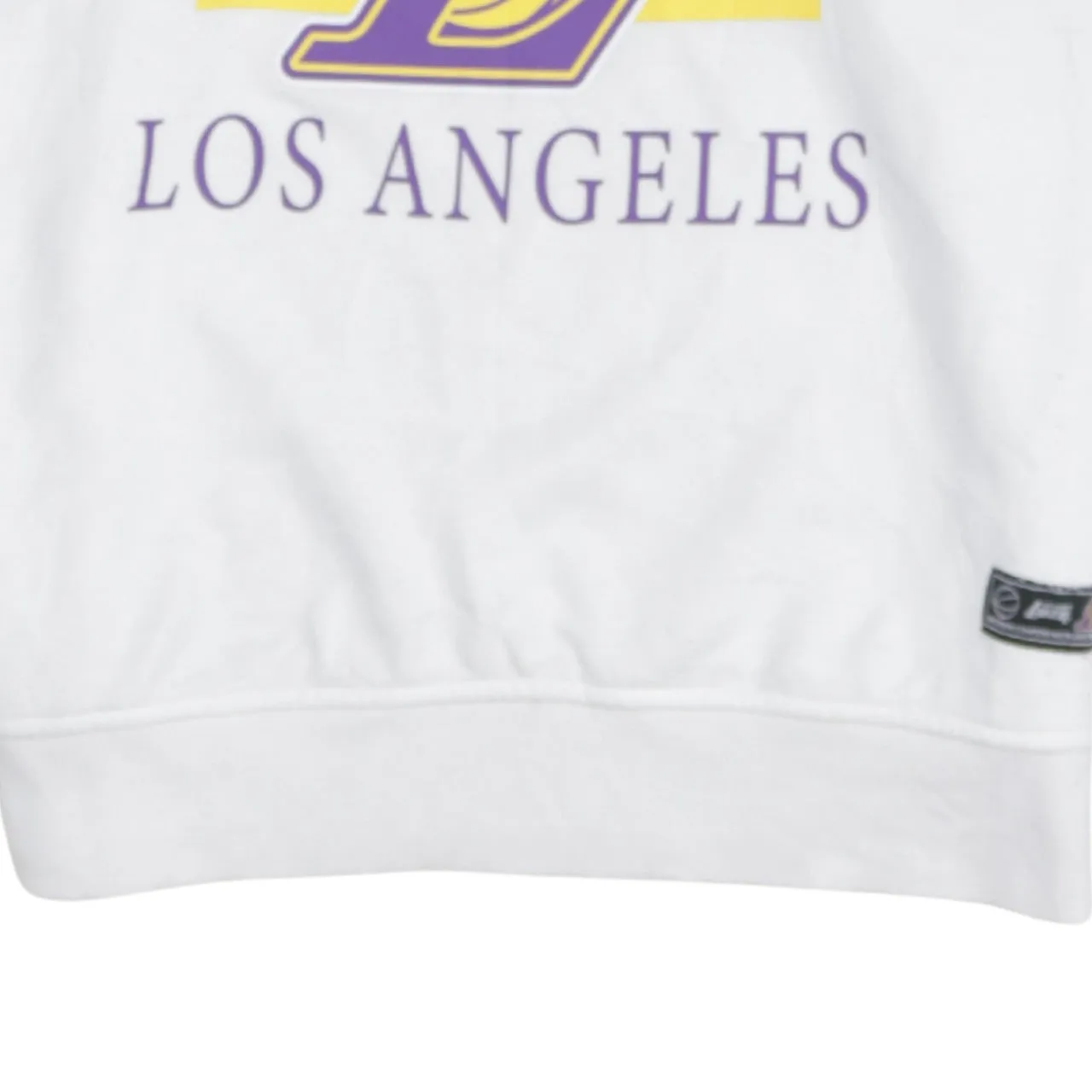NBA White Lakers Sweatshirt Women’s XXSmall Printed Logo Crewneck Pullover Fleece Top sold by Vintage Club product image thumbnail 4