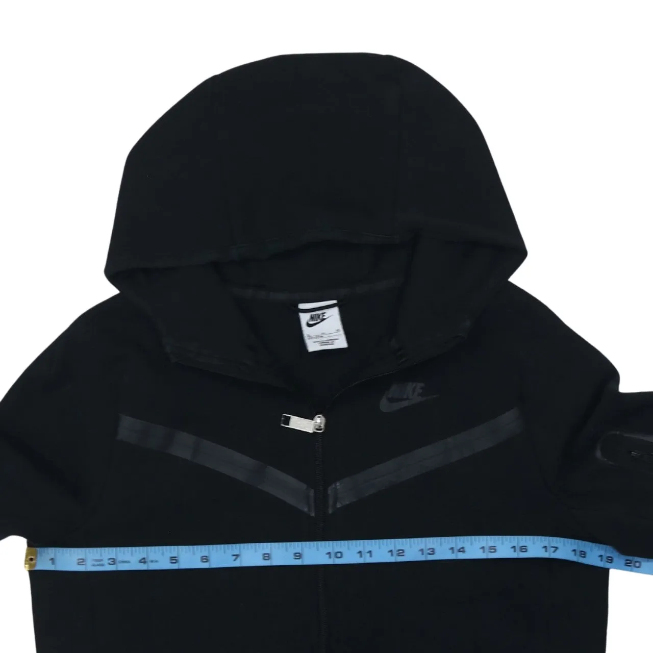 Nike Black Full Zip Hoodie Women’s XLarge Embroidered Chest Logo Arm Zip Pocket Sweatshirt sold by Vintage Club product image thumbnail 5