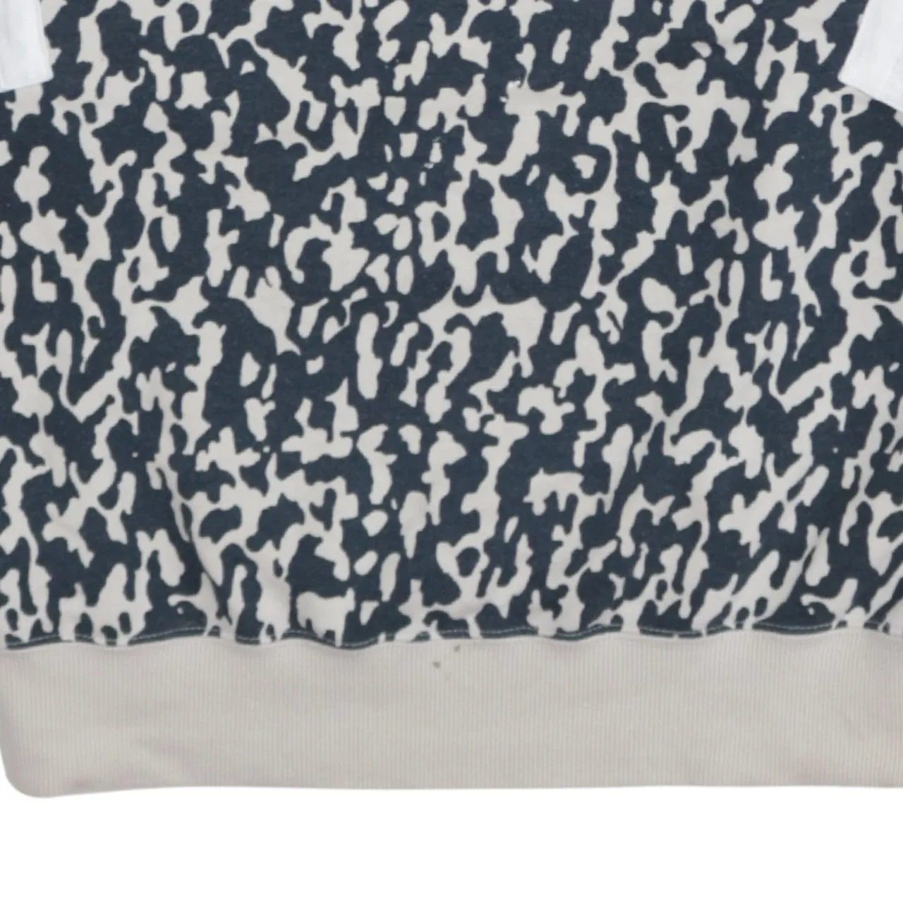 Adidas Navy Cream Sweatshirt Women’s XLarge All Over Camo Print Trefoil Logo Pullover Top sold by Vintage Club product image thumbnail 4