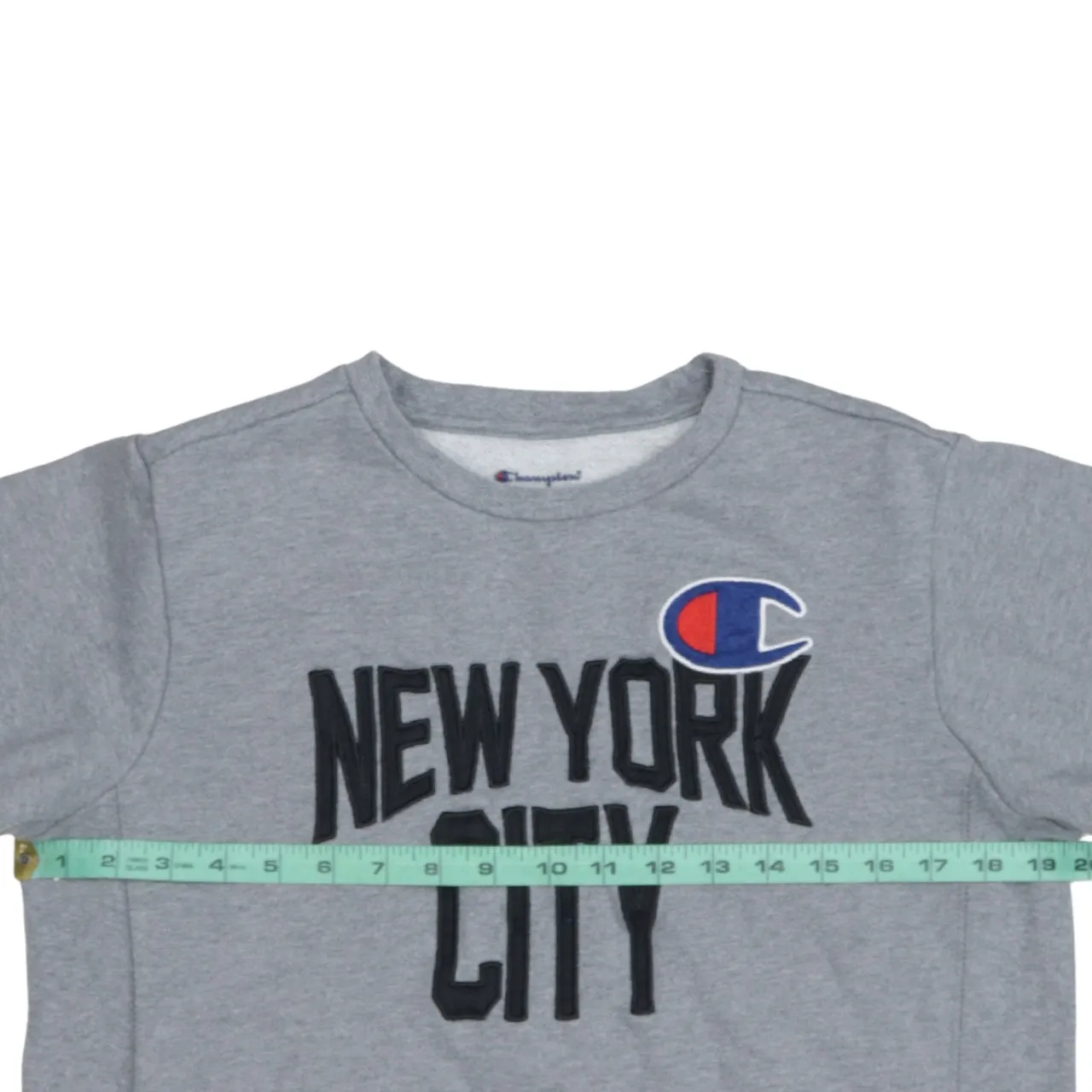 Champion Grey Sweatshirt Women’s XLarge New York City Embroidered Logo Crewneck Pullover sold by Vintage Club product image thumbnail 5