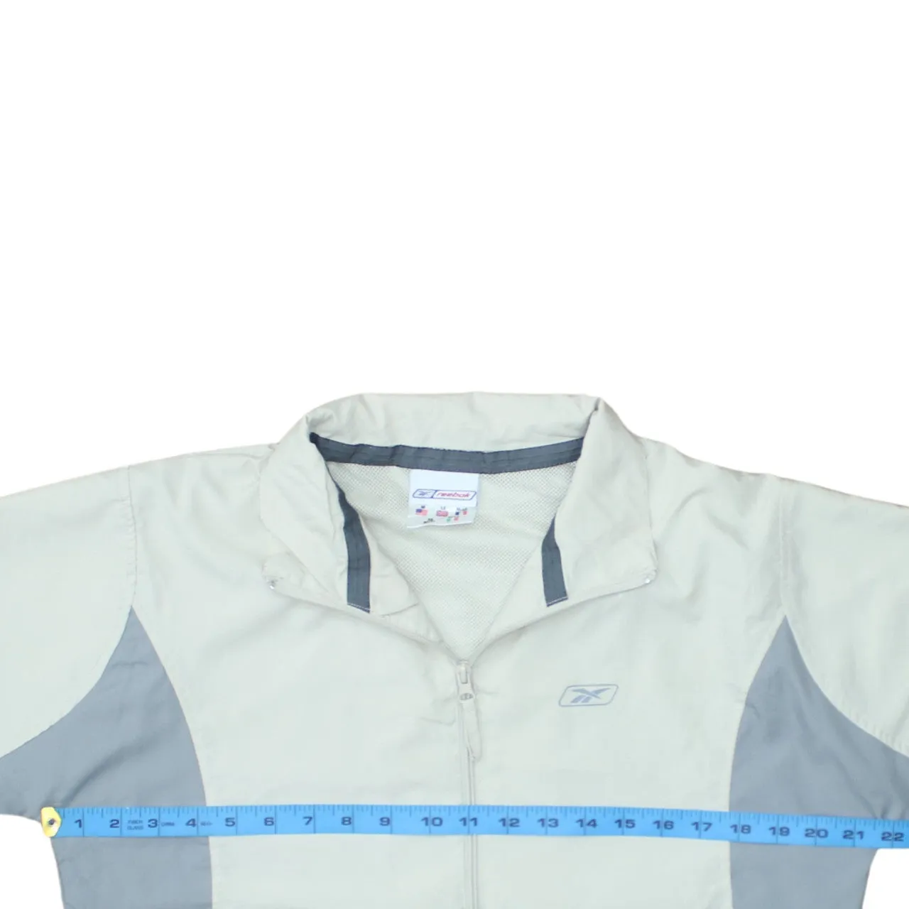 Reebok Light Grey Windbreaker Jacket Men's Medium Zip Pockets Embroidered Logo Track Top sold by Vintage Club product image thumbnail 5