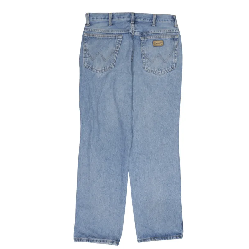Wrangler Light Blue Jeans Men’s W32 Classic Five Pocket Denim Straight Leg Pants made by Wrangler