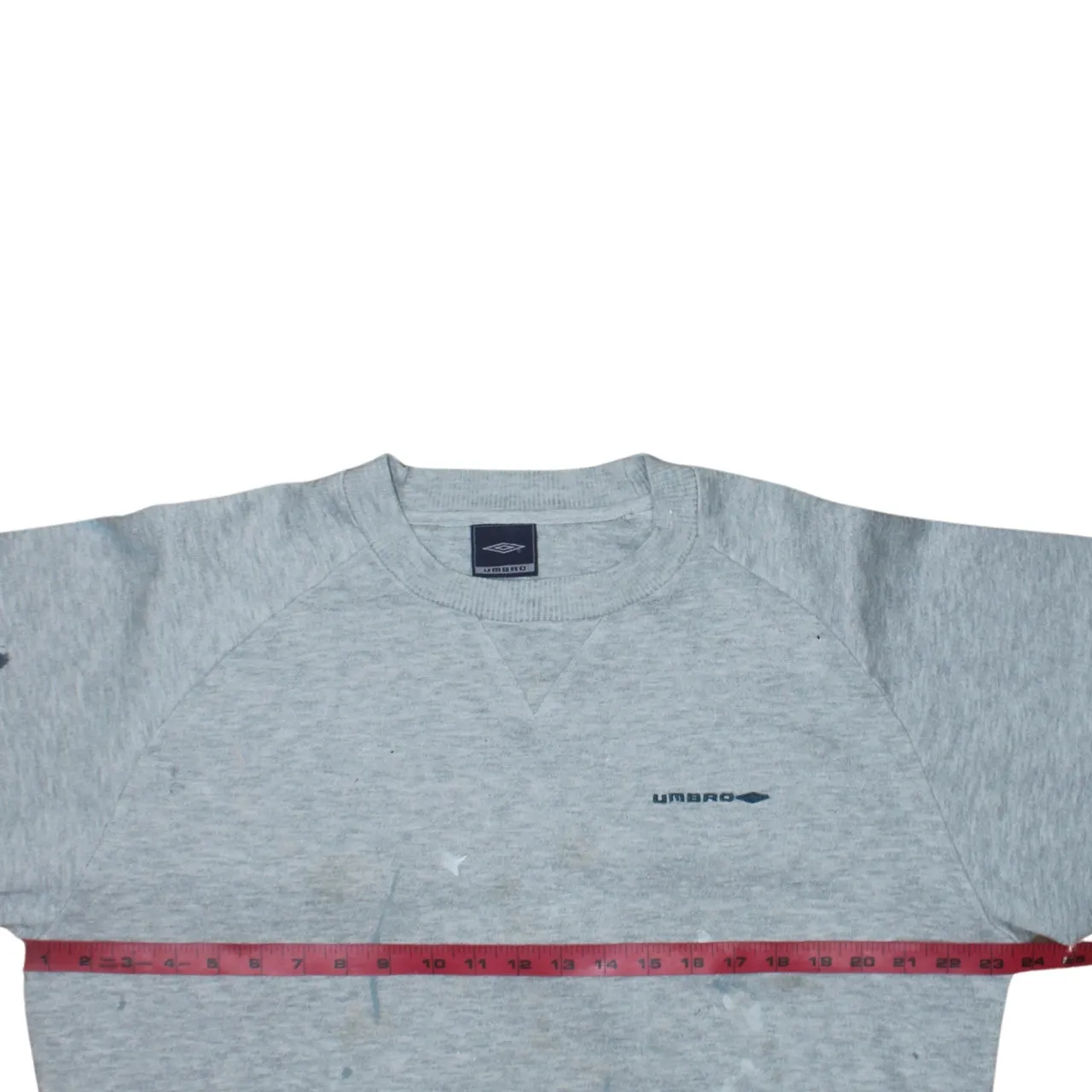 Umbro Light Grey Sweatshirt Men’s Medium Embroidered Logo Paint Marks Crewneck Pullover sold by Vintage Club product image thumbnail 5