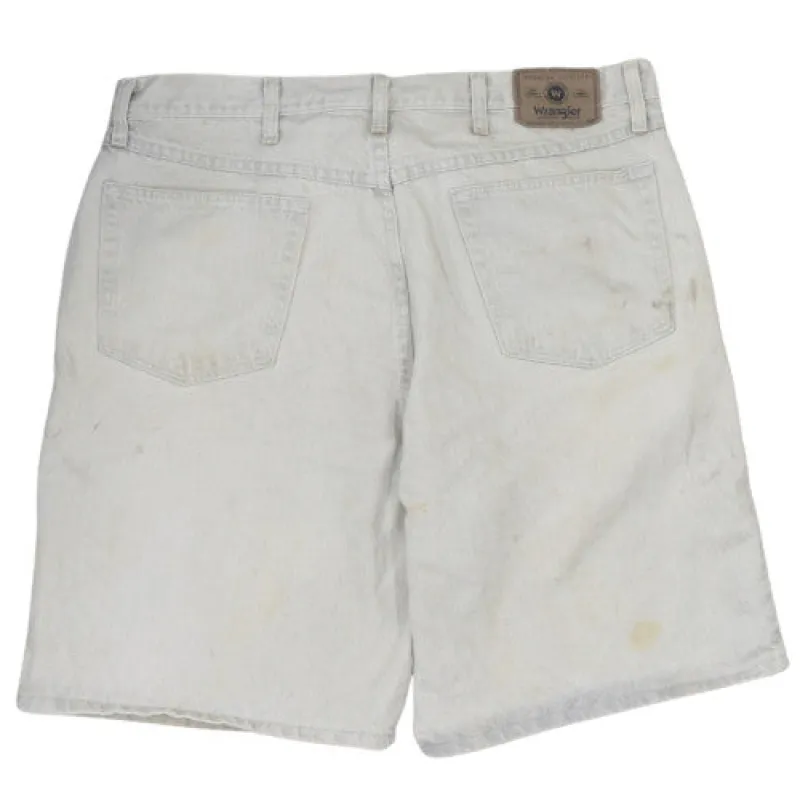 Wrangler Beige Denim Shorts Men's 38 Relaxed Fit Five Pocket Zip Fly Workwear made by Wrangler