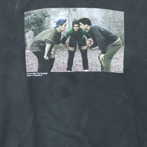 Friends Black Sweatshirt Men's XXLarge Printed Football Scene Crewneck Pullover Fleece Top sold by Vintage Club product image thumbnail 4