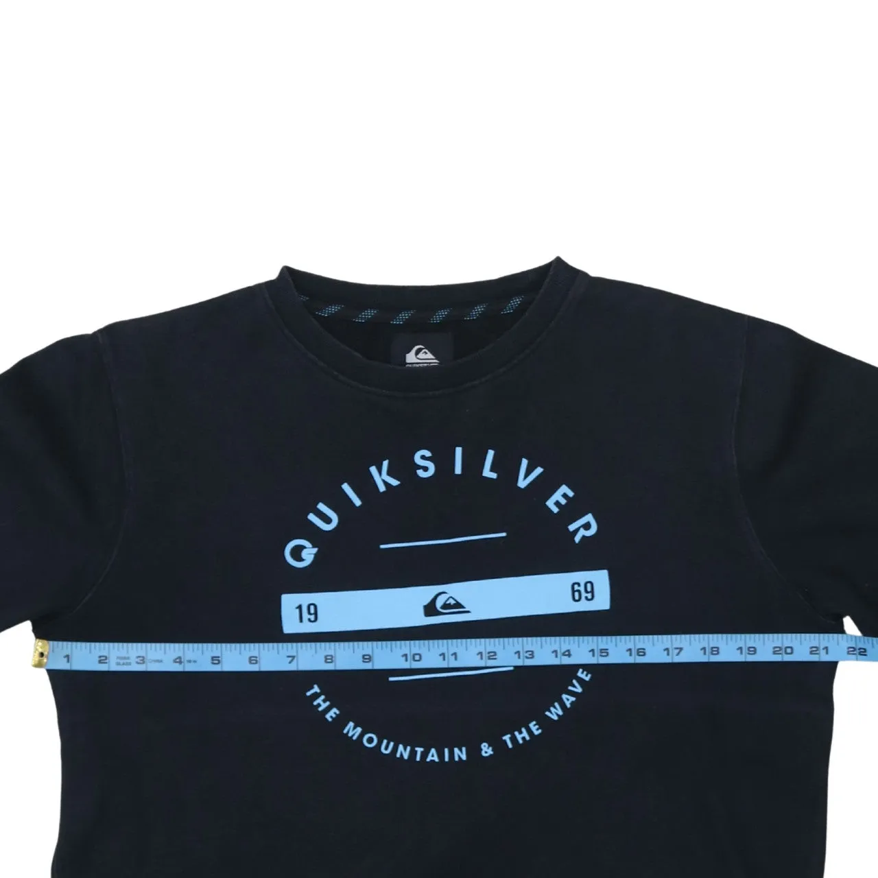 QuikSilver 90's Spellout Crew Neck Sweatshirt Medium Black sold by Vintage Club product image thumbnail 5