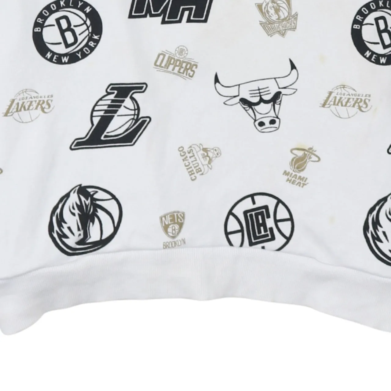 NBA White All Over Print Hoodie Men's Small Team Logo Pullover Sweatshirt sold by Vintage Club product image thumbnail 4
