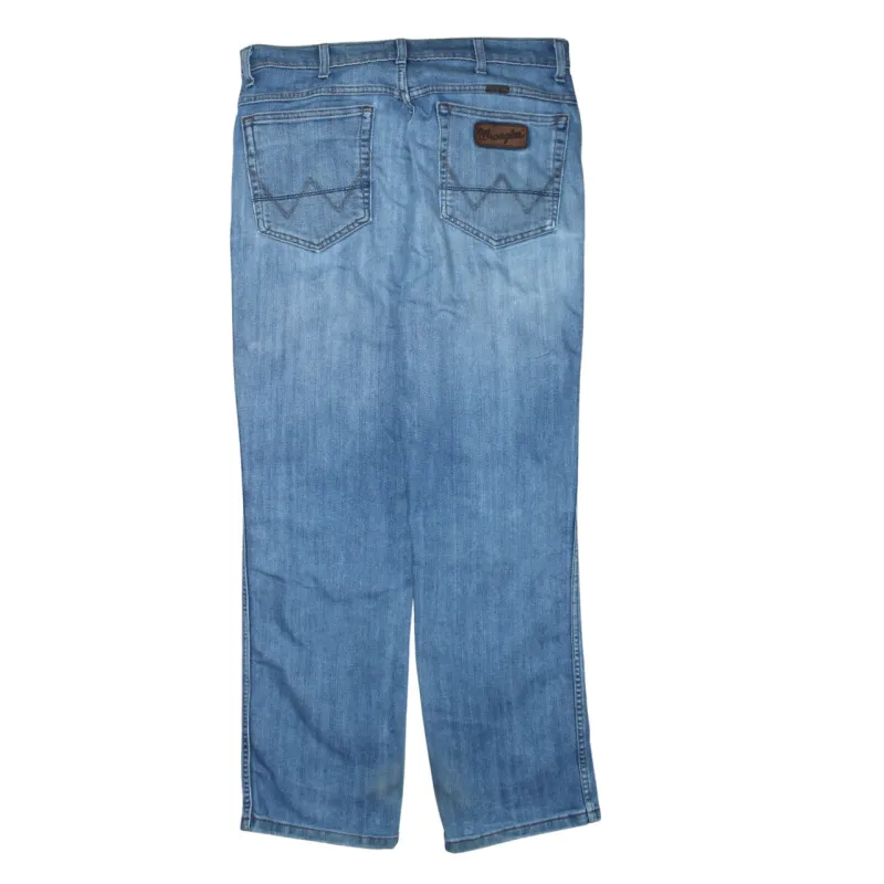 Wrangler Light Blue Jeans Men's 40 Straight Leg Five Pocket Leather Patch Denim Trousers sold by Vintage Club