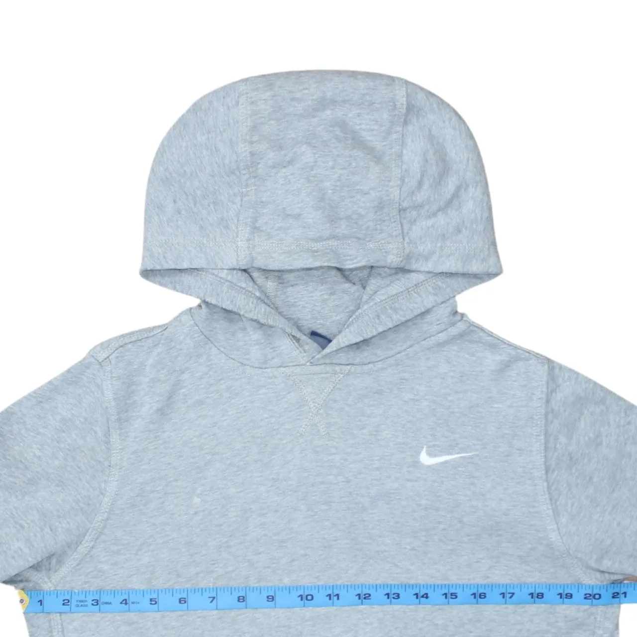 Nike Light Grey Hoodie Women’s XLarge Embroidered Swoosh Front Pocket Pullover Sweatshirt sold by Vintage Club product image thumbnail 5