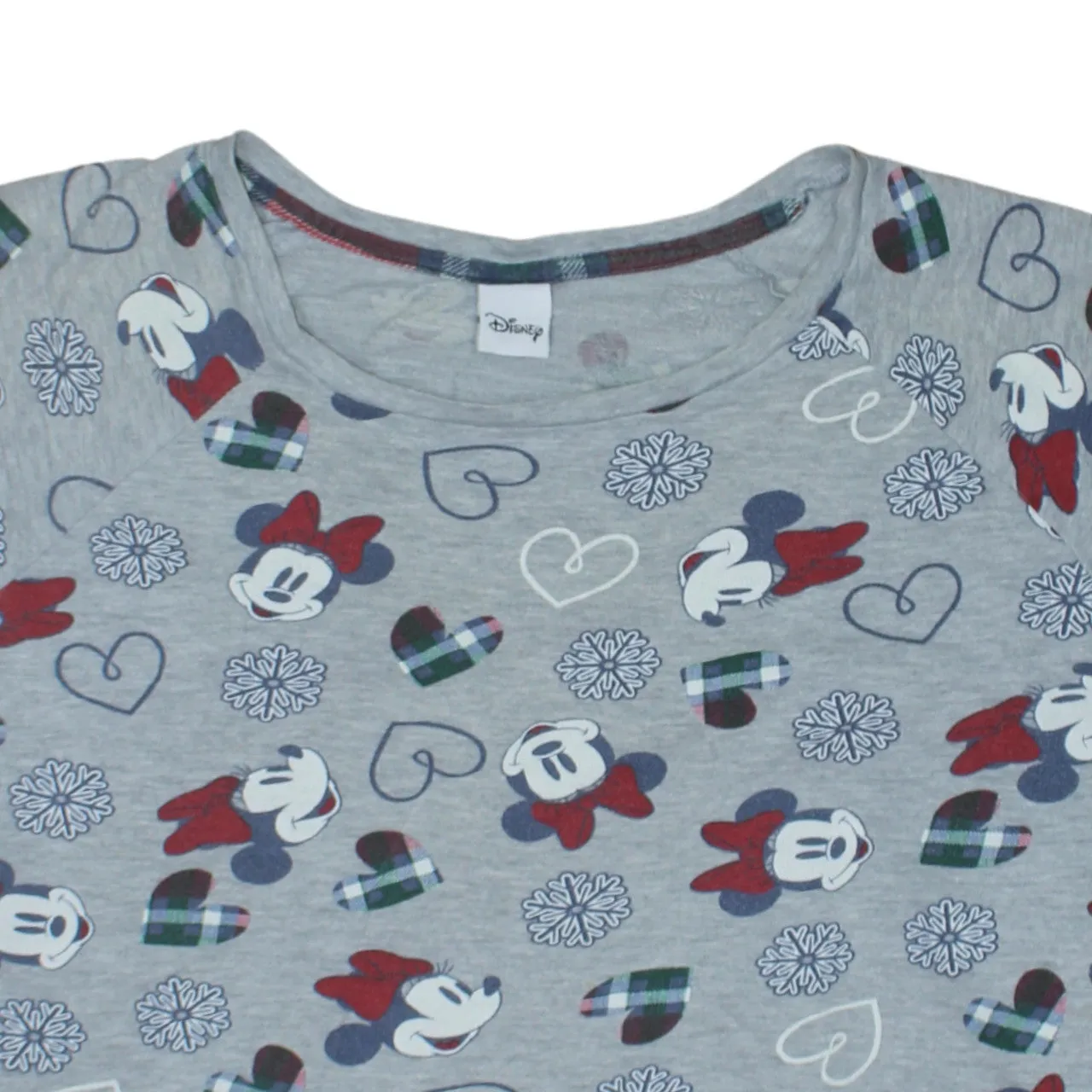 Disney Grey Sweatshirt Men’s Medium All Over Minnie Mouse Hearts Snowflakes Pullover Top sold by Vintage Club product image thumbnail 3