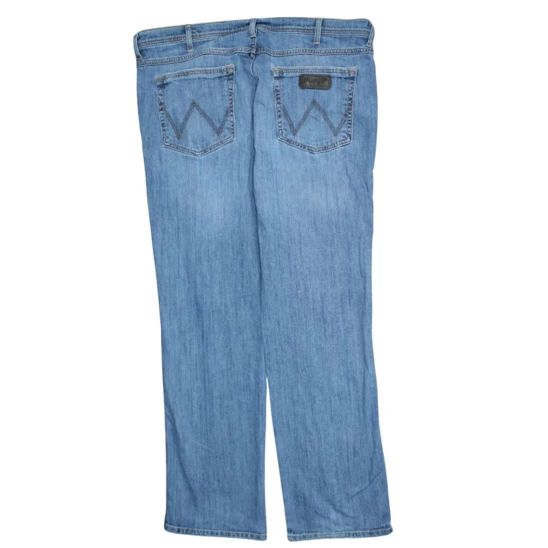 Wrangler Light Blue Jeans Men's 42 Straight Leg Five Pocket Denim Pants sold by Vintage Club