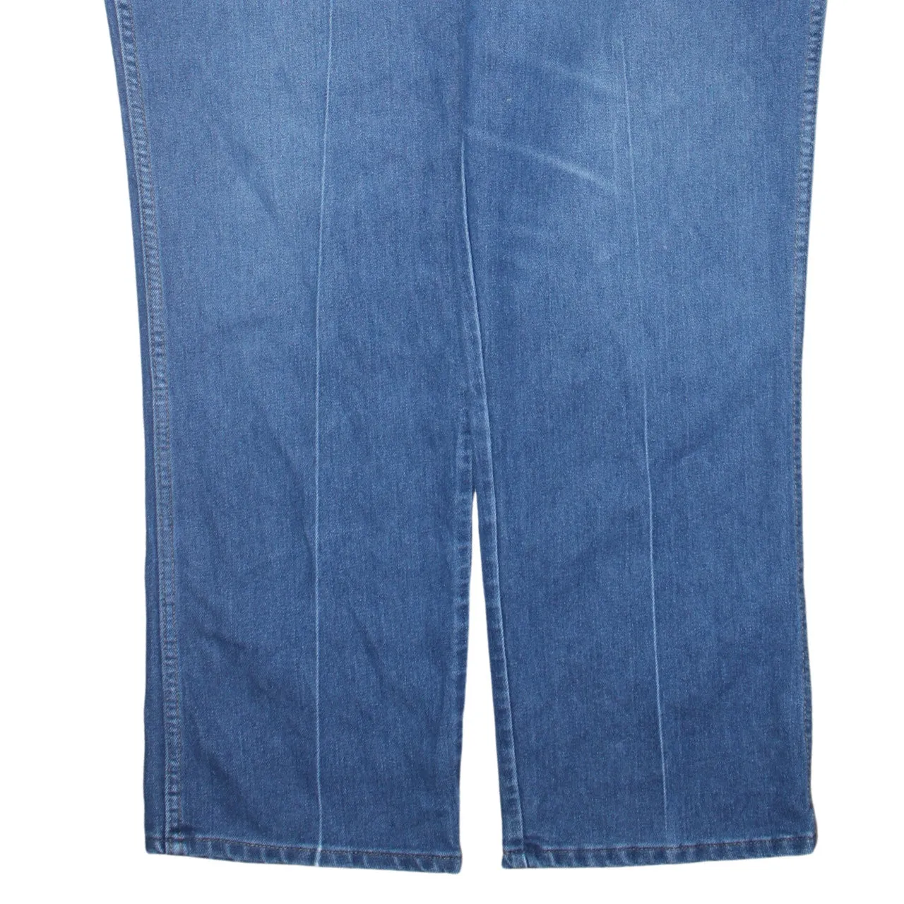 Wrangler Light Blue Jeans Men's 42 Straight Leg Five Pocket Classic Denim Trousers sold by Vintage Club product image thumbnail 4