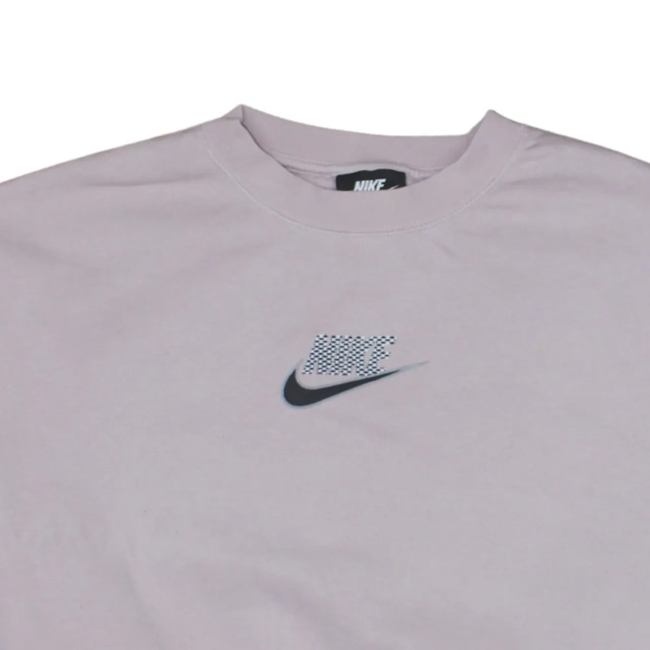 Nike Light Pink Sweatshirt Women’s XSmall Embroidered Swoosh Cropped Crewneck Pullover Fleece Top sold by Vintage Club product image thumbnail 3