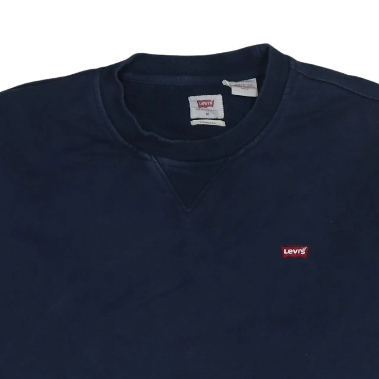 Levi's Navy Blue Sweatshirt Men's Medium Embroidered Chest Logo Crewneck Pullover Top sold by Vintage Club product image thumbnail 3