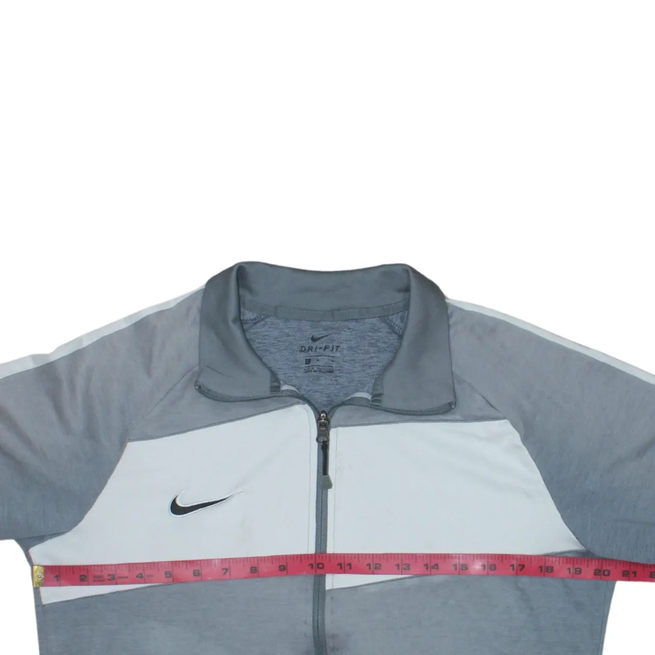 Nike Grey Track Jacket Men's Medium Dri-Fit Full Zip Embroidered Swoosh Pockets Top sold by Vintage Club product image thumbnail 5