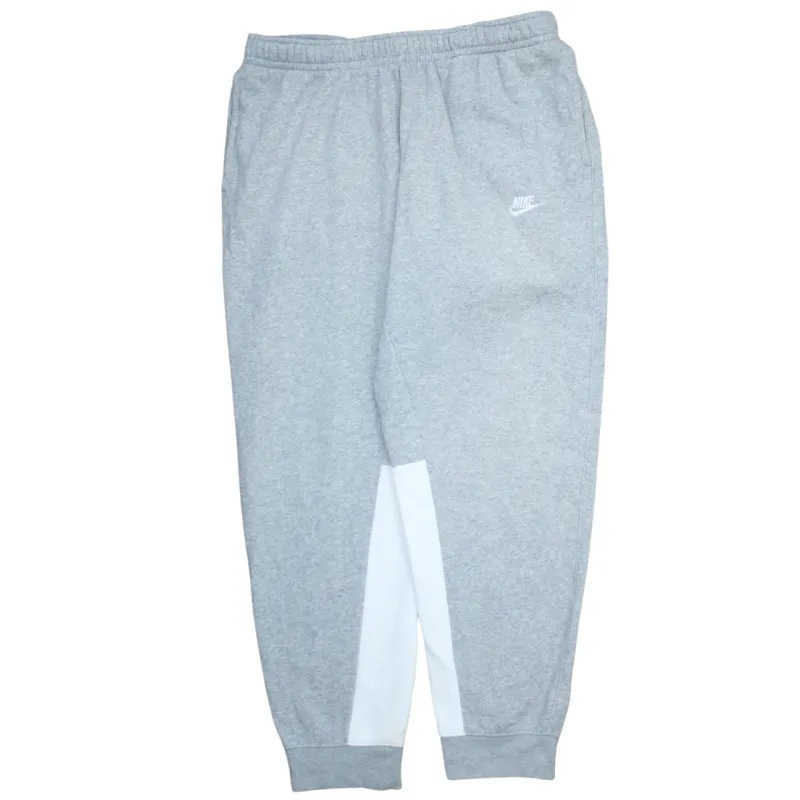 Nike Grey Joggers Men’s XLarge Embroidered Swoosh Elastic Waist Cuffed Fleece Sweatpants sold by Vintage Club