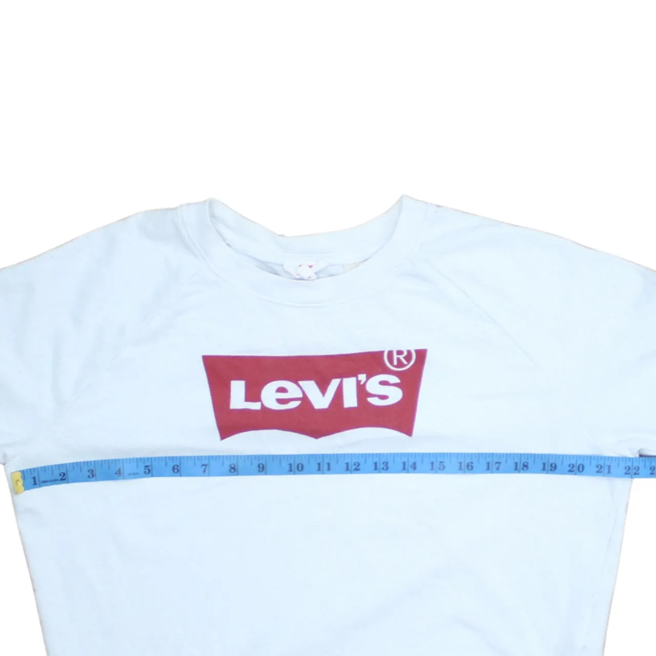 Levi's White Sweatshirt Men's Medium Printed Batwing Logo Crewneck Pullover Top sold by Vintage Club product image thumbnail 5