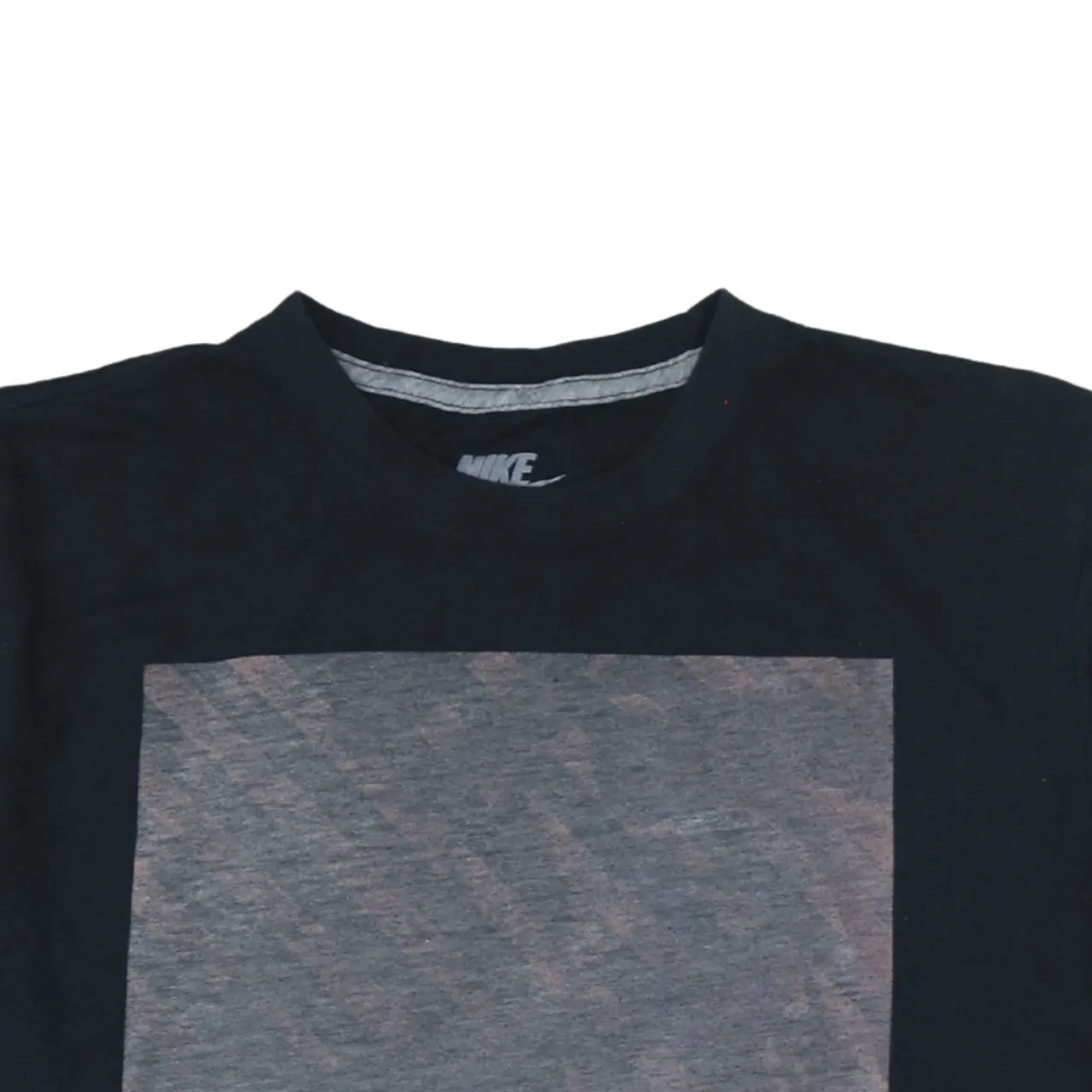 Nike Black Graphic T Shirt Women’s Medium Printed Front Box Casual Tee Top sold by Vintage Club product image thumbnail 3
