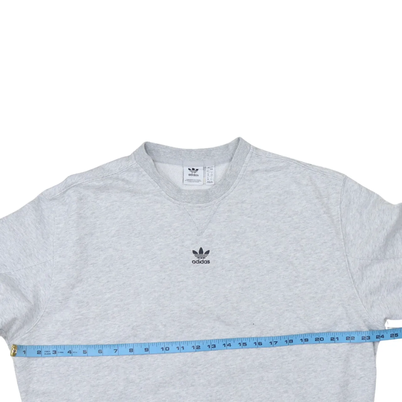 Adidas Light Grey Sweatshirt Women's Large Embroidered Trefoil Logo Crewneck Pullover Top sold by Vintage Club product image thumbnail 5