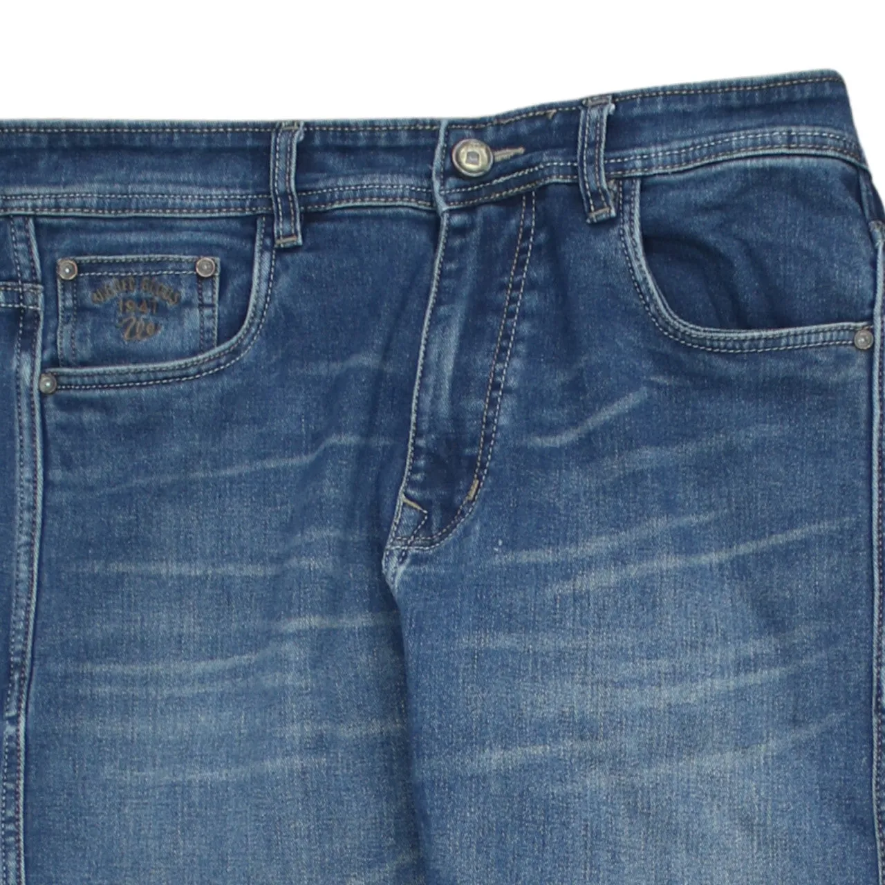 Wrangler 90's Lightwash Straight Leg Baggy Jeans / Pants 34 Blue sold by Vintage Club product image thumbnail 3