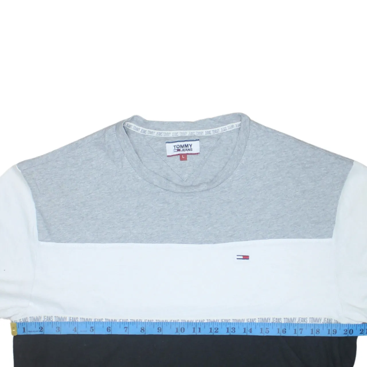 Tommy Jeans 90's Short Sleeves Crew Neck T Shirt Large Black sold by Vintage Club product image thumbnail 5