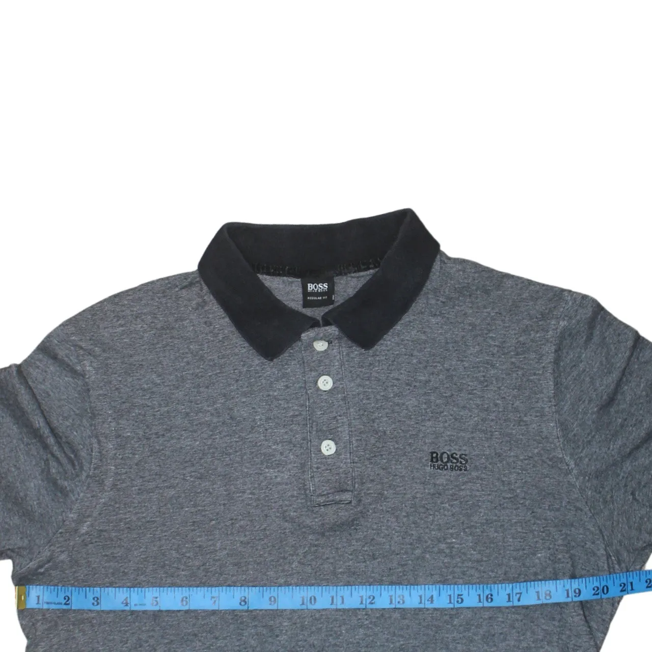 HUGO BOSS 90's Short Sleeves Quarter Button Polo Shirt XXLarge (2XL) Grey sold by Vintage Club product image thumbnail 5
