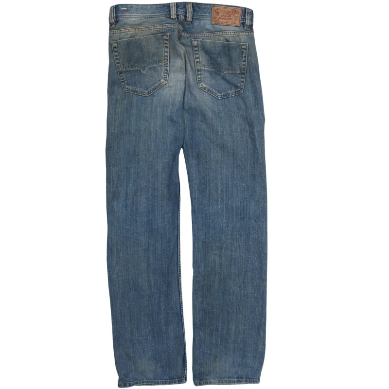 Levi Strauss &Co 90's Lightwash Straight Leg Baggy Jeans / Pants 32 Blue sold by Vintage Club