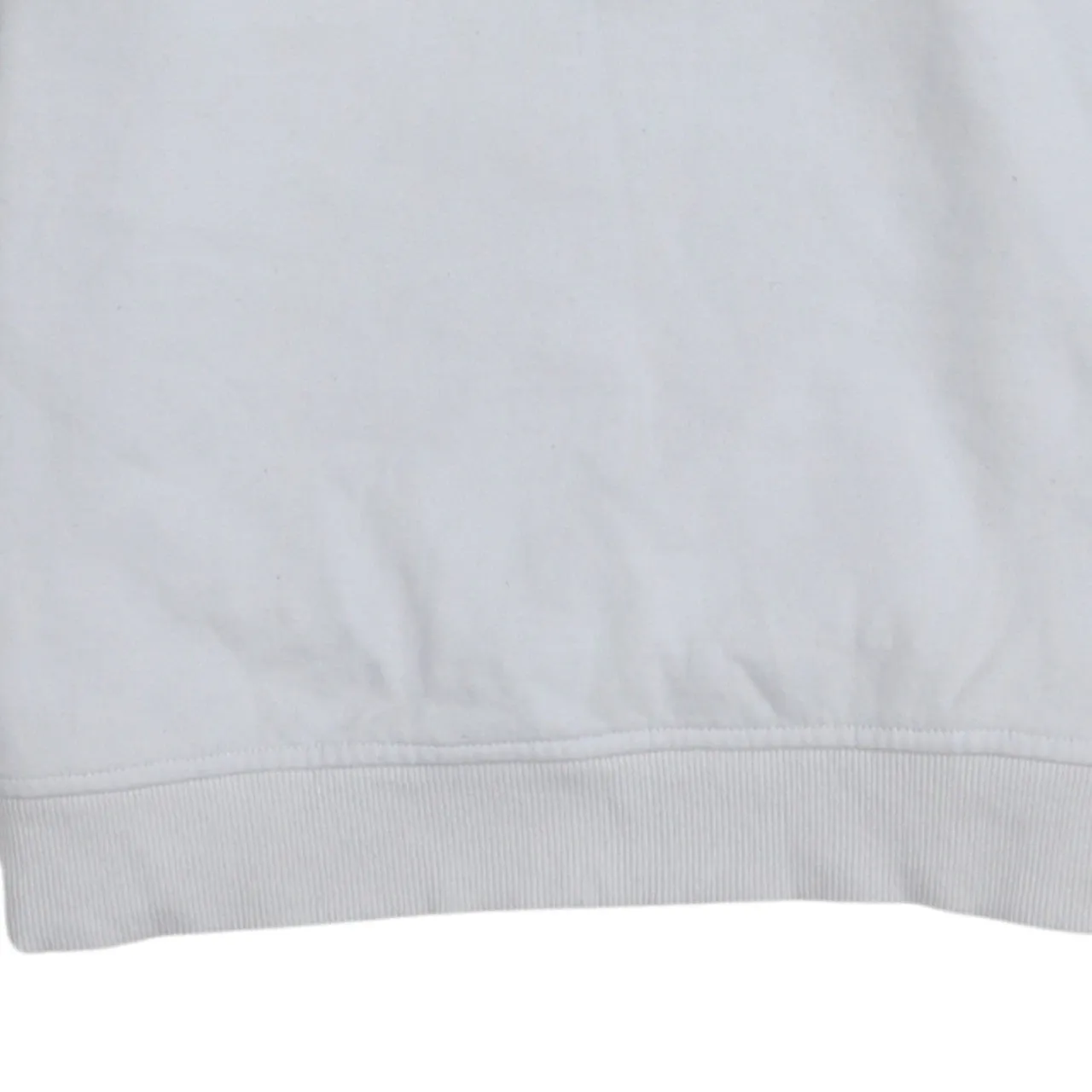 Fila 90's Spellout Crew Neck Sweatshirt Small White sold by Vintage Club product image thumbnail 4