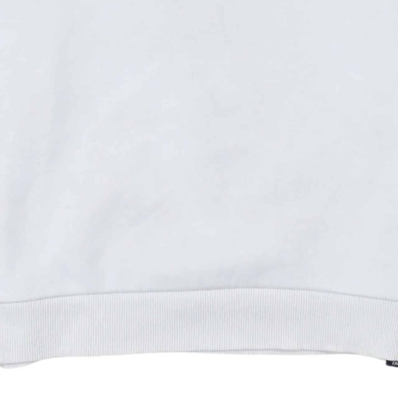 The North Face 90's Lightweight Crew Neck Sweatshirt Small White sold by Vintage Club product image thumbnail 4