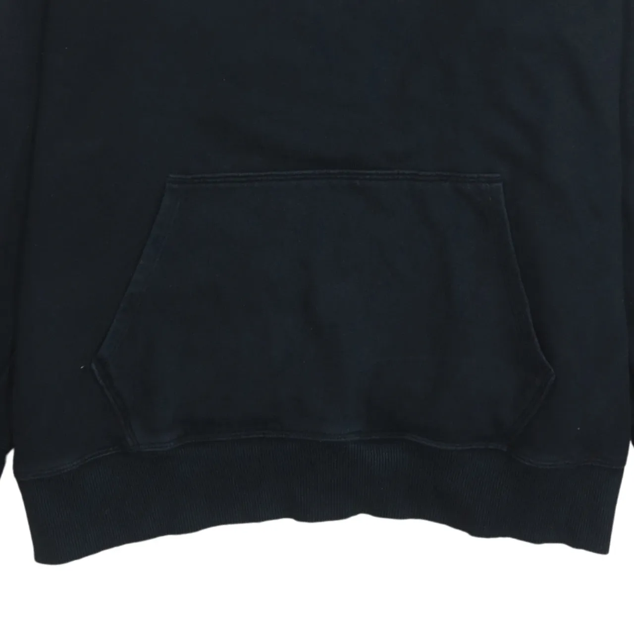 Under Armour 90's Drawstring Pockets Pullover Hoodie XLarge Black sold by Vintage Club product image thumbnail 4