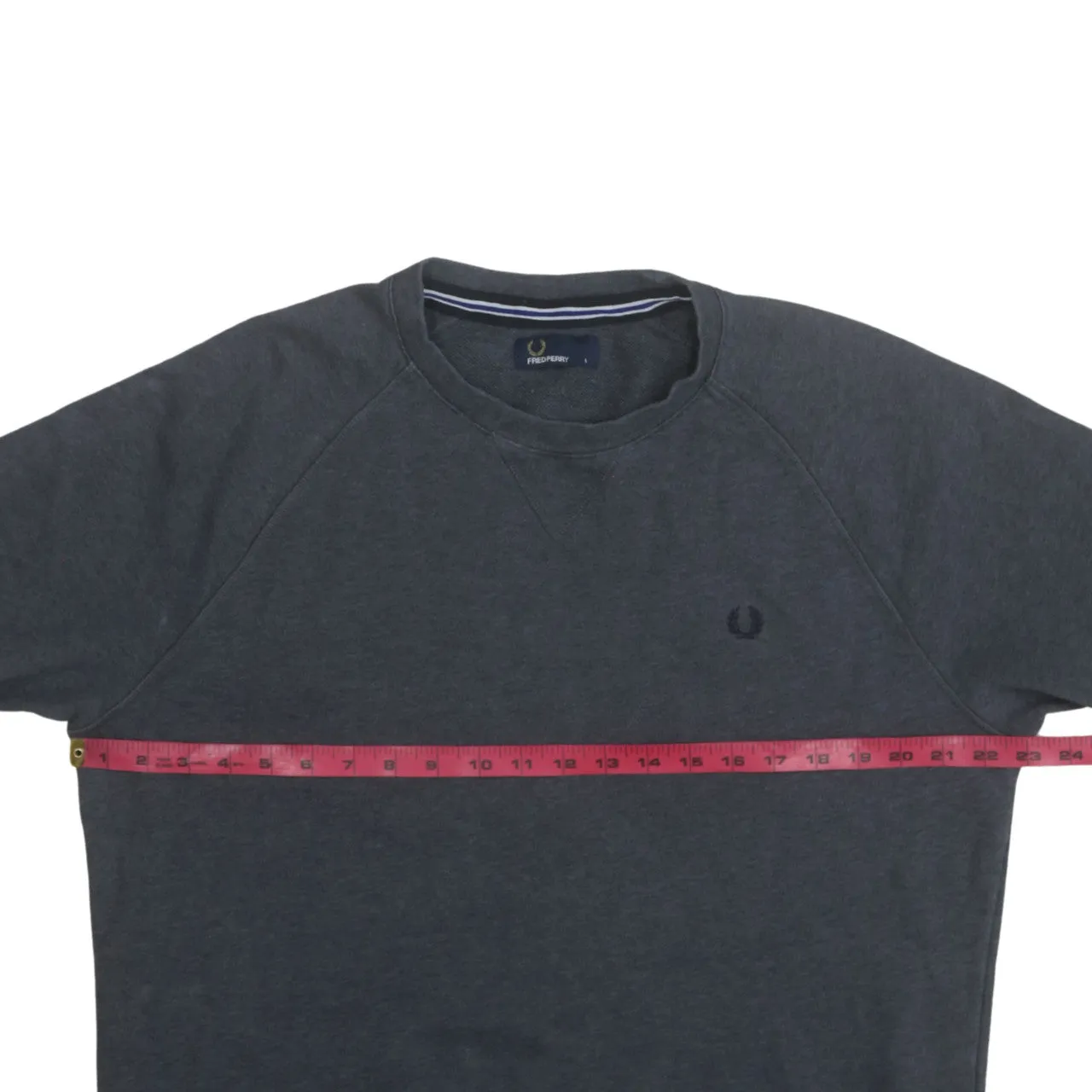 FRED PERRY 90's Lightweight Crew Neck Sweatshirt Large Grey sold by Vintage Club product image thumbnail 5