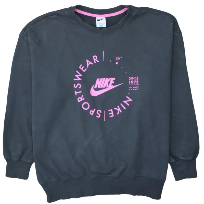 Nike 90's Center Middle Swoosh Crew Neck Sweatshirt Medium Black sold by Vintage Club