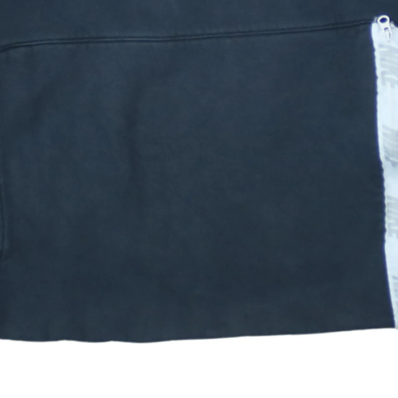 Nike 90's Center Middle Swoosh Crew Neck Sweatshirt Medium Black sold by Vintage Club product image thumbnail 4