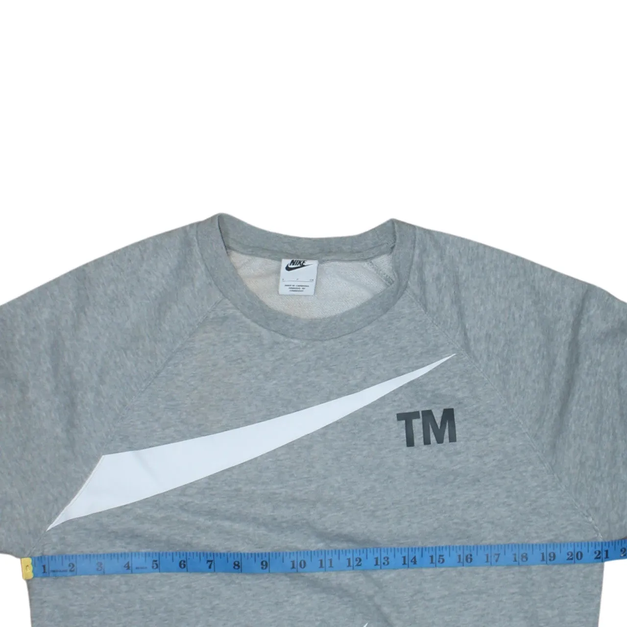 Nike 90's Swoosh Crew Neck Sweatshirt Small Grey sold by Vintage Club product image thumbnail 5