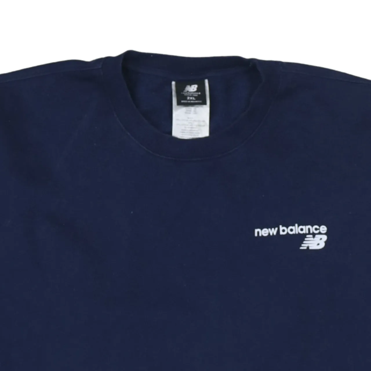 New Balance Navy Blue Sweatshirt Men's Medium Embroidered Chest Logo Crewneck Pullover Top sold by Vintage Club product image thumbnail 3