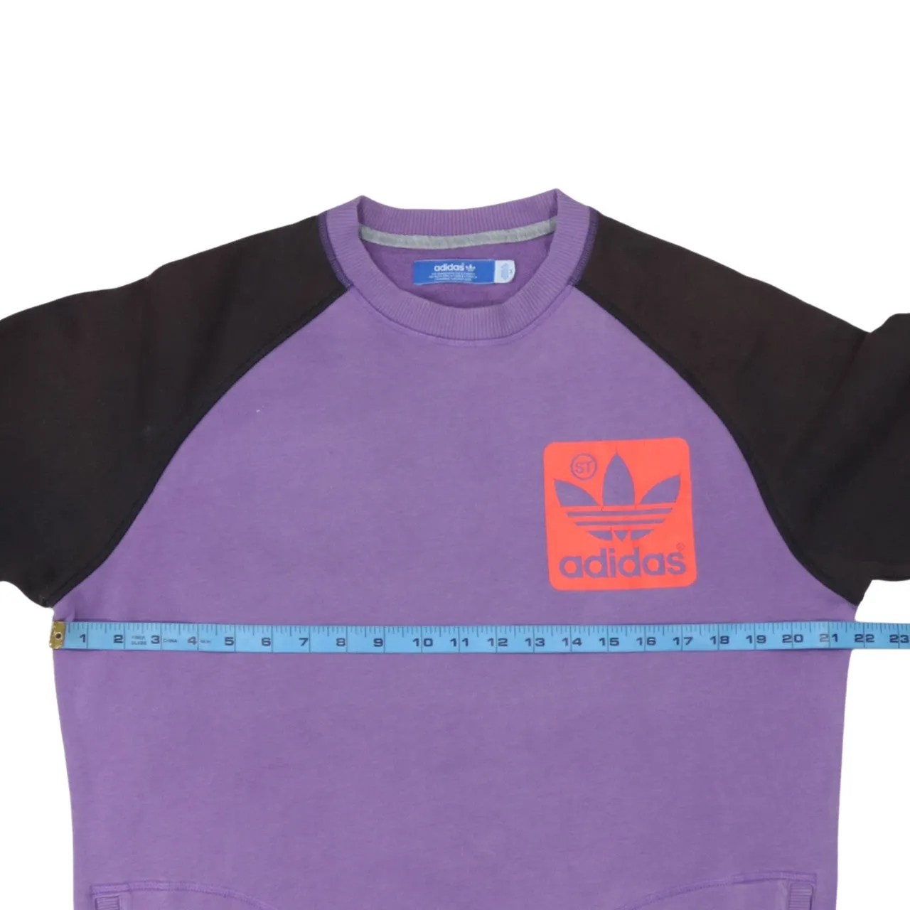 Adidas Purple Sweatshirt Men's Medium Printed Trefoil Logo Raglan Sleeves Pullover Top sold by Vintage Club product image thumbnail 5