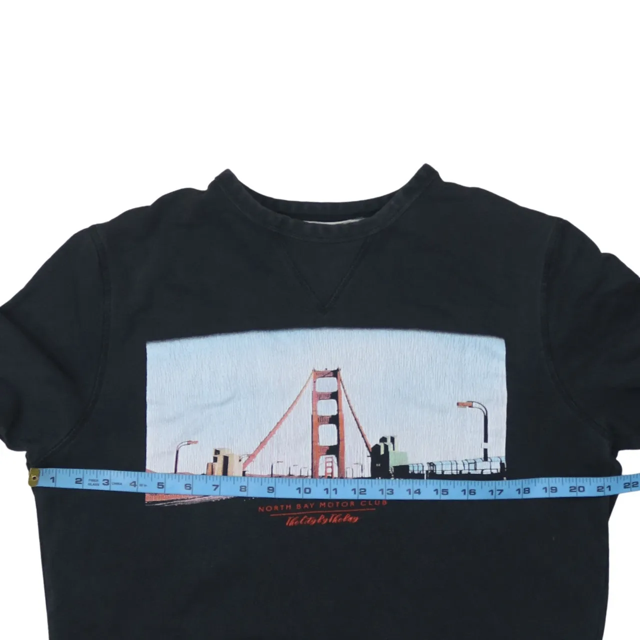 H&M Black Sweatshirt Men's Medium Golden Gate Bridge Printed Graphic Crewneck Pullover Top sold by Vintage Club product image thumbnail 5