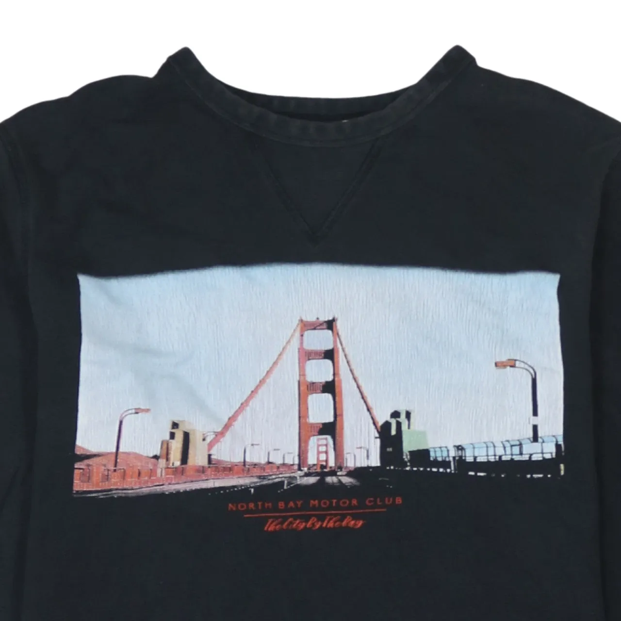 H&M Black Sweatshirt Men's Medium Golden Gate Bridge Printed Graphic Crewneck Pullover Top sold by Vintage Club product image thumbnail 3