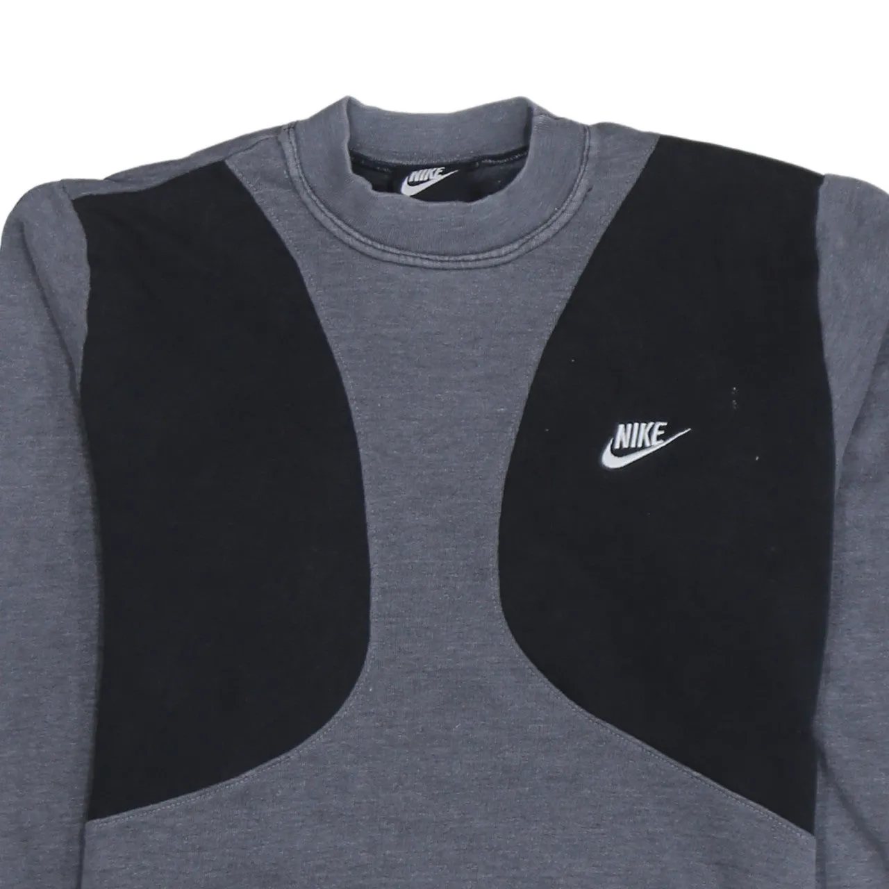 Nike 90's Swoosh Crew Neck Sweatshirt XXLarge (2XL) Grey sold by Vintage Club product image thumbnail 3