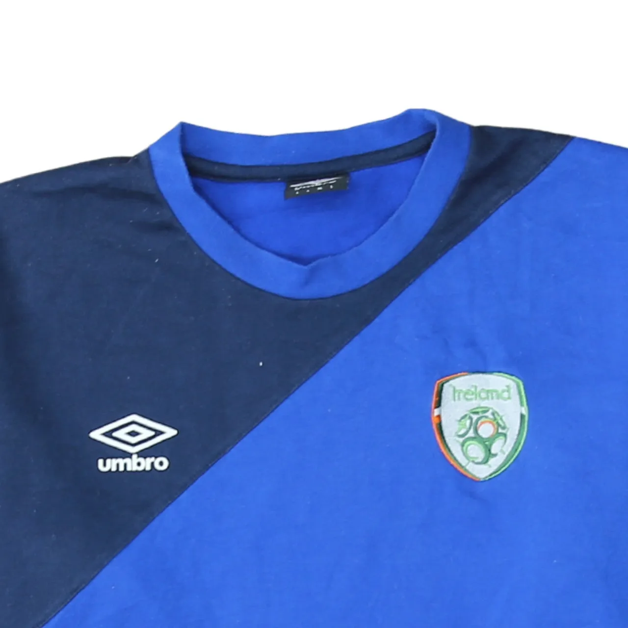 Umbro 90's Lightweight Crew Neck Sweatshirt Large Blue sold by Vintage Club product image thumbnail 3