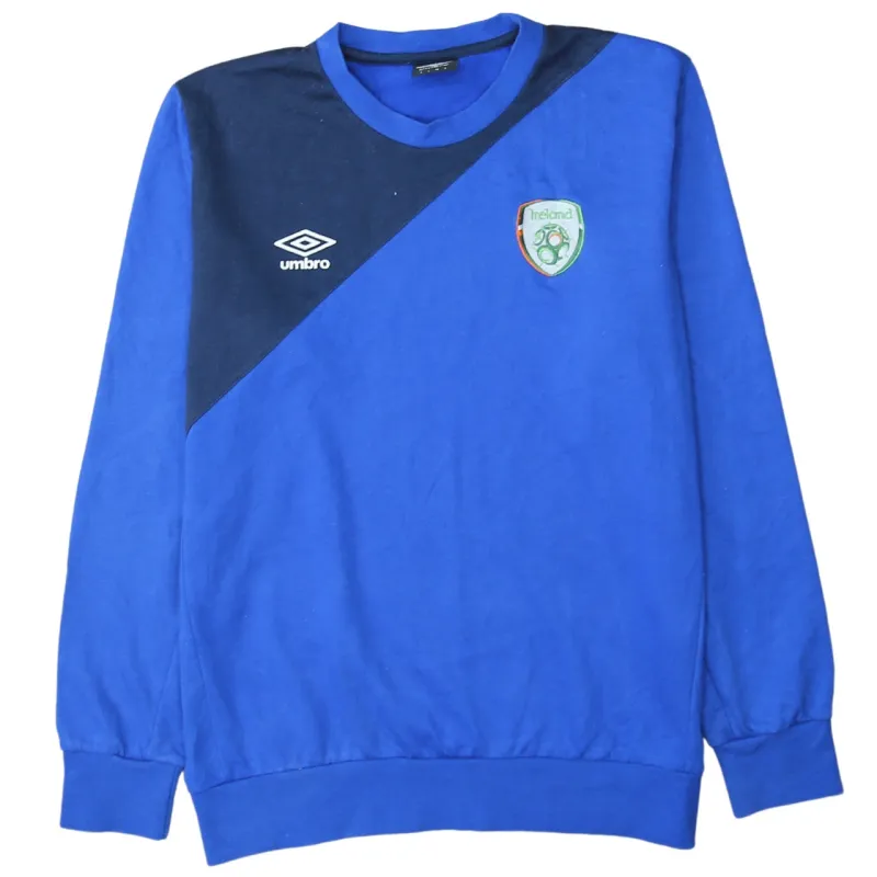 Umbro 90's Lightweight Crew Neck Sweatshirt Large Blue sold by Vintage Club