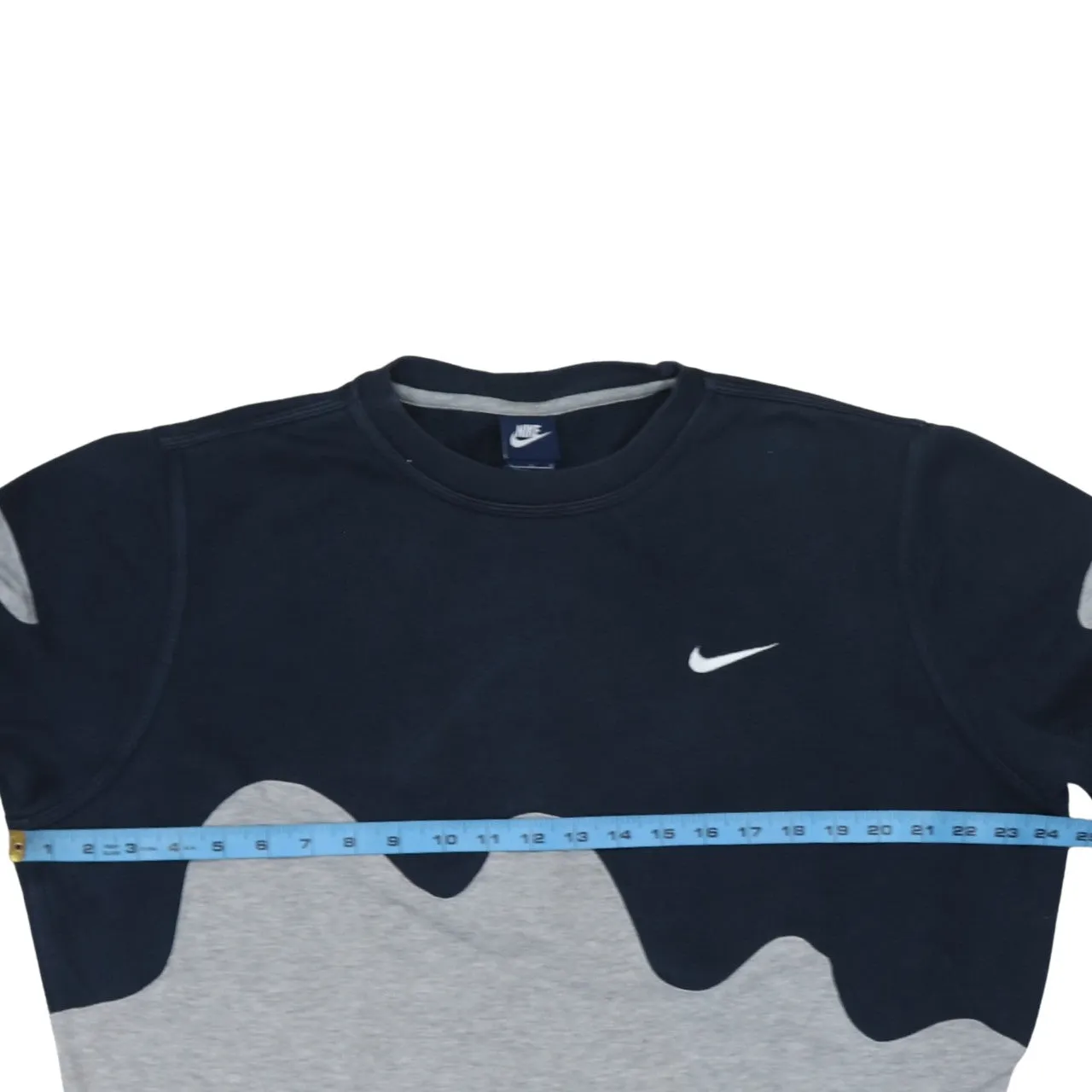 Nike 90's Swoosh Crew Neck Sweatshirt Large Black sold by Vintage Club product image thumbnail 5