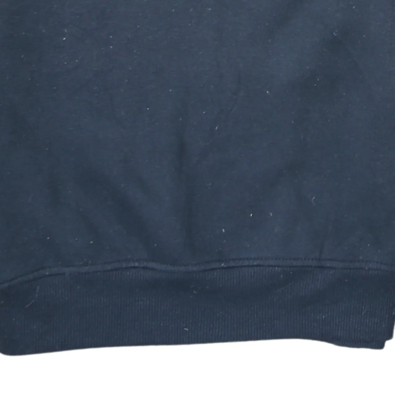 Fila 90's Spellout Crew Neck Sweatshirt Medium Navy Blue sold by Vintage Club product image thumbnail 4