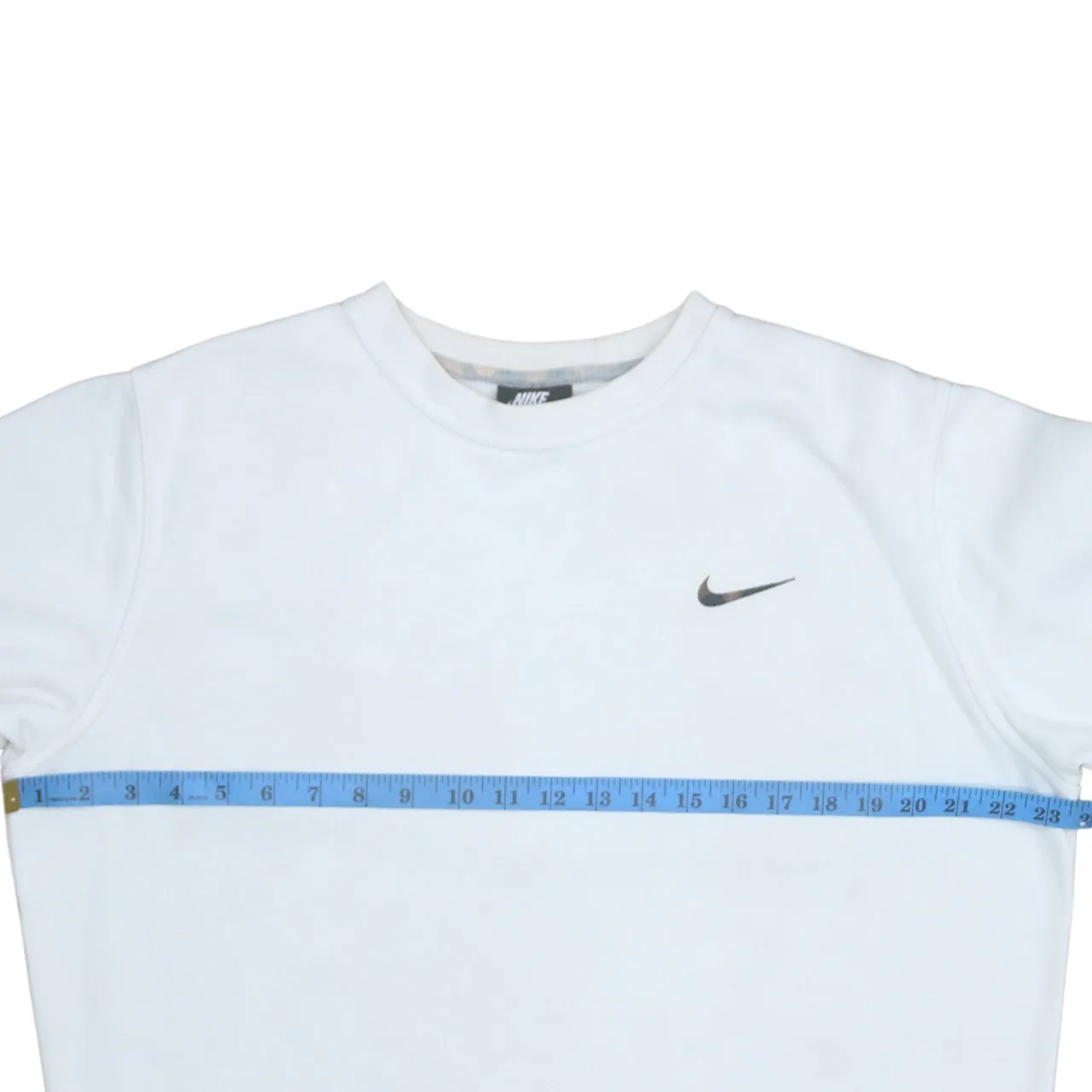 Nike 90's Swoosh Crew Neck Sweatshirt Large White sold by Vintage Club product image thumbnail 5