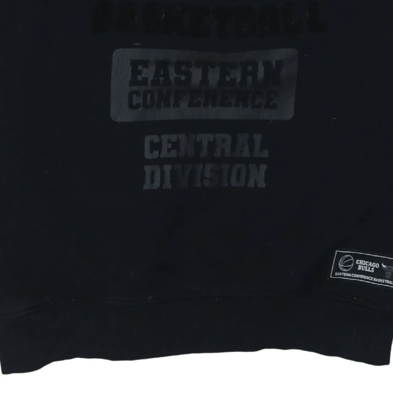 NBA 90's Chicago Bulls Pullover Hoodie Large Black sold by Vintage Club product image thumbnail 4