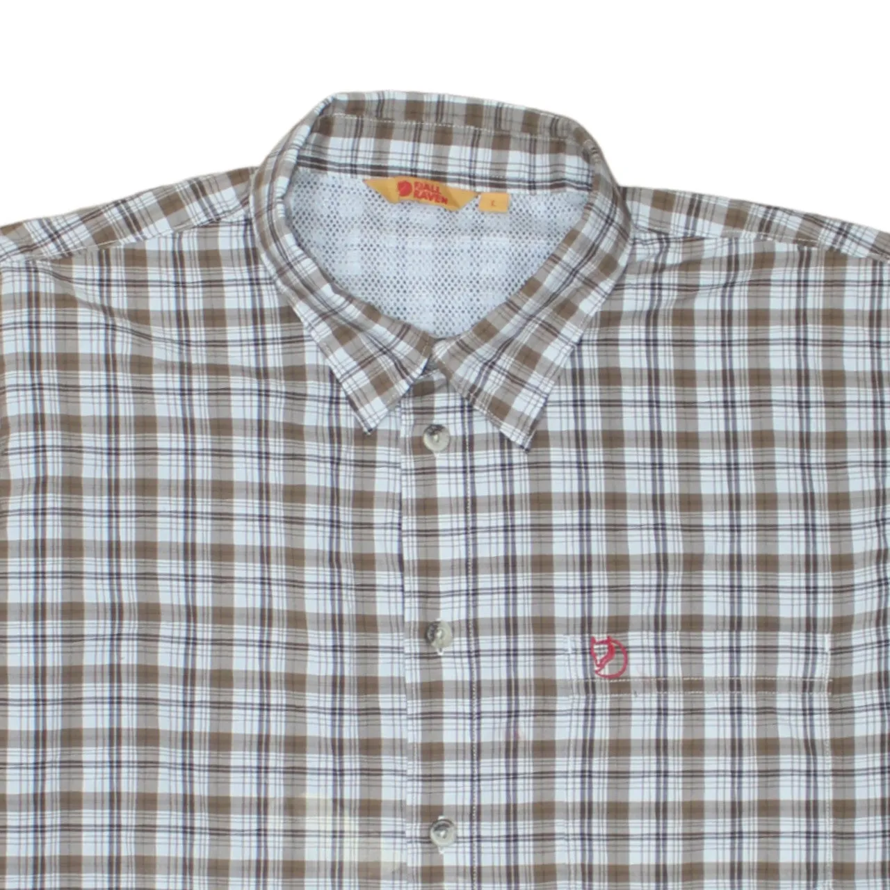 Fjallraven 90's Short Sleeves Button Up T Shirt Large Brown sold by Vintage Club product image thumbnail 3