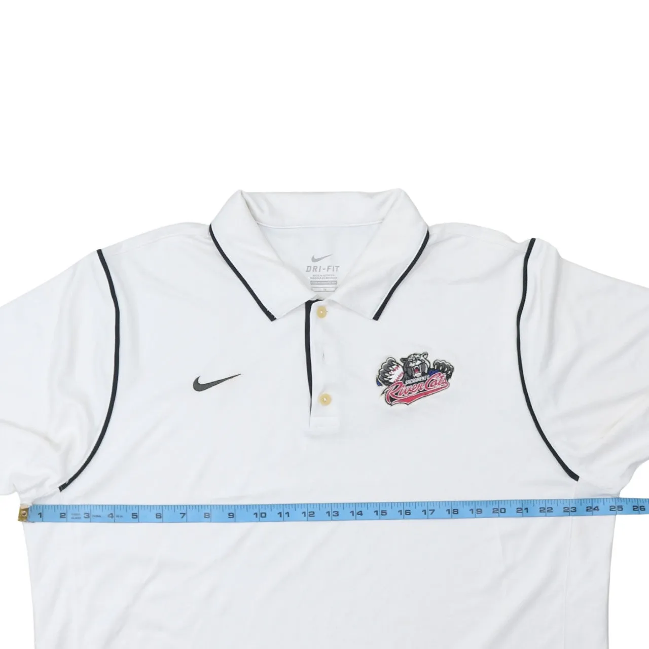 Nike White Polo Shirt Men's XLarge Embroidered Chest Logo Contrast Piping Dri-Fit Top sold by Vintage Club product image thumbnail 5
