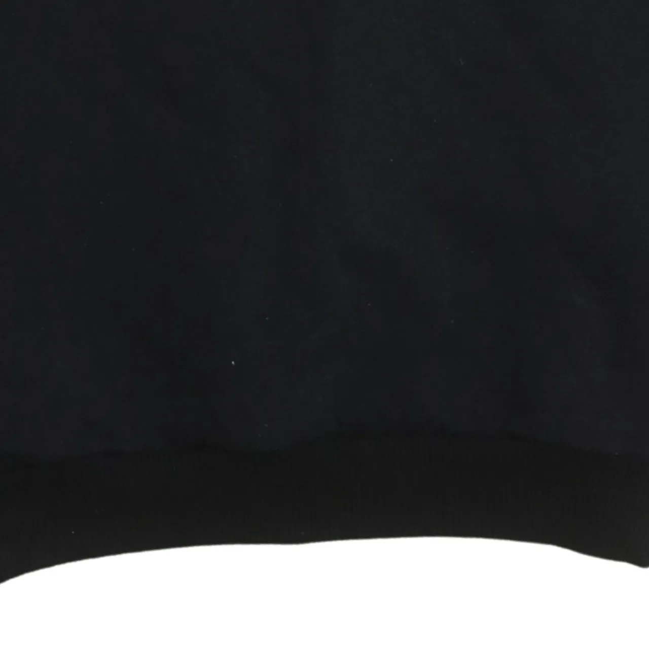 Lonsdale Black Sweatshirt Men's XLarge Embossed Front Logo Ribbed Cuffs Crewneck Pullover sold by Vintage Club product image thumbnail 4