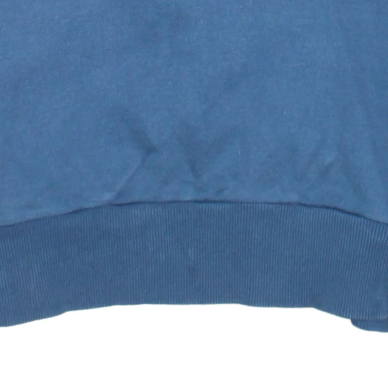 Fred Perry Blue Sweatshirt Men's Medium Embroidered Laurel Wreath Logo Crewneck Pullover sold by Vintage Club product image thumbnail 4