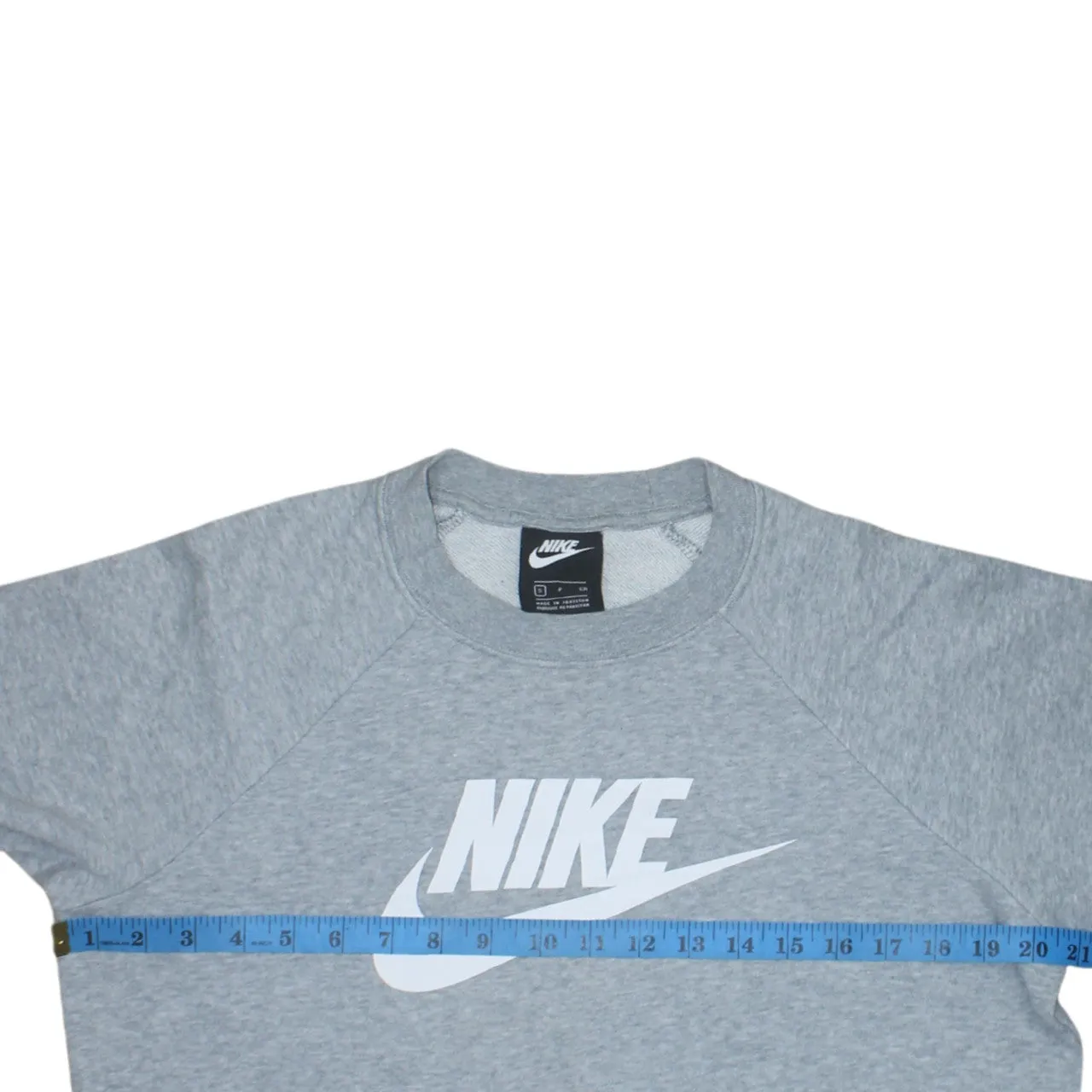Nike 90's Center Middle Swoosh Crew Neck Sweatshirt Small Grey sold by Vintage Club product image thumbnail 5